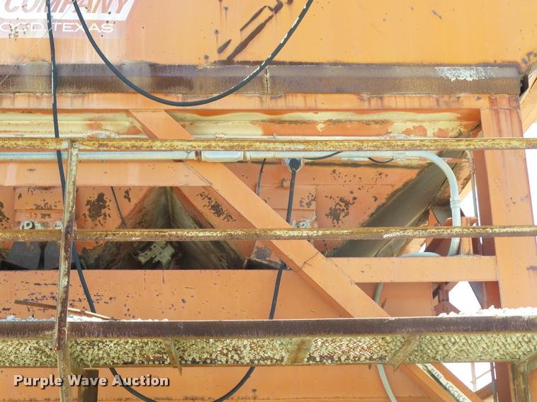 image for item AG9434 1977 Ross concrete batch plant