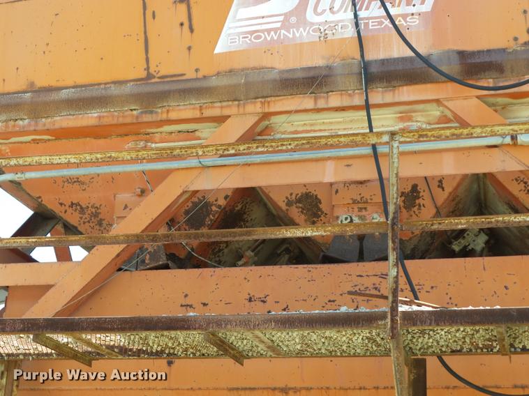 image for item AG9434 1977 Ross concrete batch plant