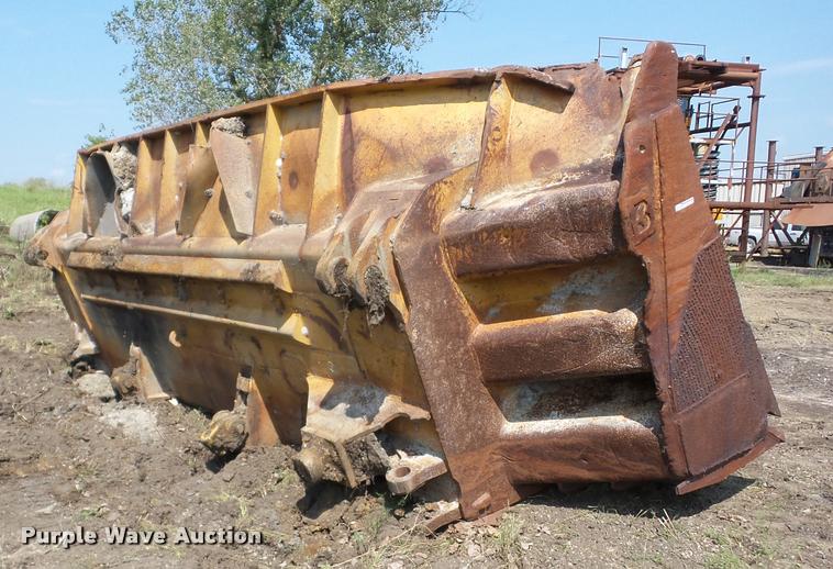 Caterpillar D11 U dozer blade in Garland, KS Item AG9443 sold