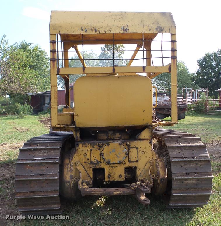 image for item AG9448 Caterpillar D6 dozer