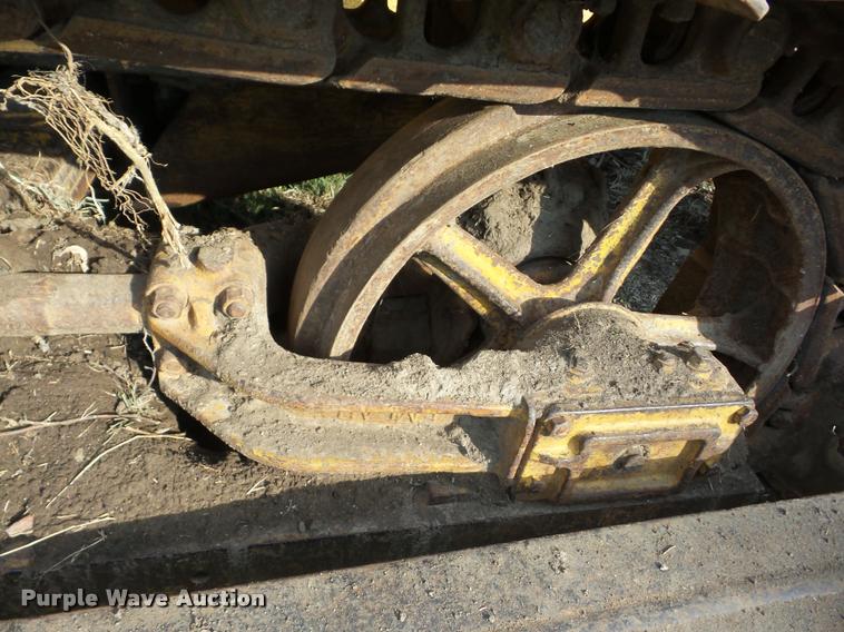 image for item AG9448 Caterpillar D6 dozer