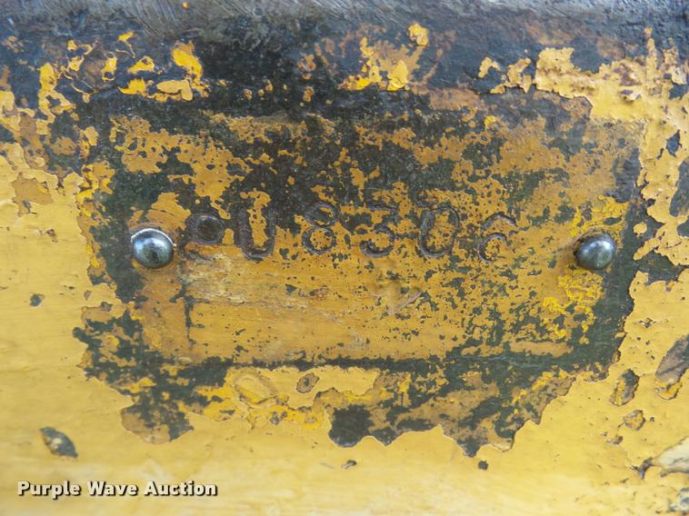 image for item AG9448 Caterpillar D6 dozer