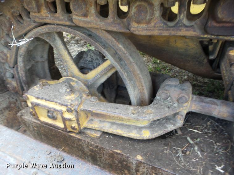 image for item AG9448 Caterpillar D6 dozer