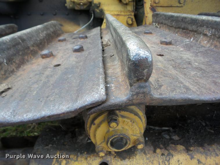 image for item AG9448 Caterpillar D6 dozer