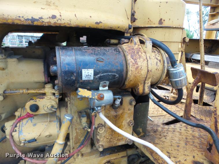 image for item AG9448 Caterpillar D6 dozer