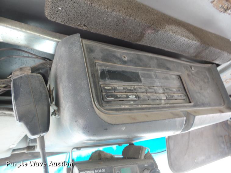 image for item AG9454 1997 Ford LNT8000 ANFO bulk handling truck