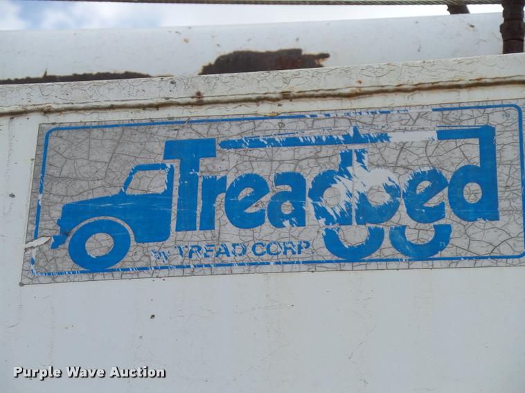 image for item AG9454 1997 Ford LNT8000 ANFO bulk handling truck