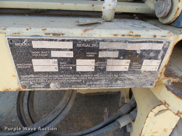 image for item AL9132 JLG 1932E2 scissor lift