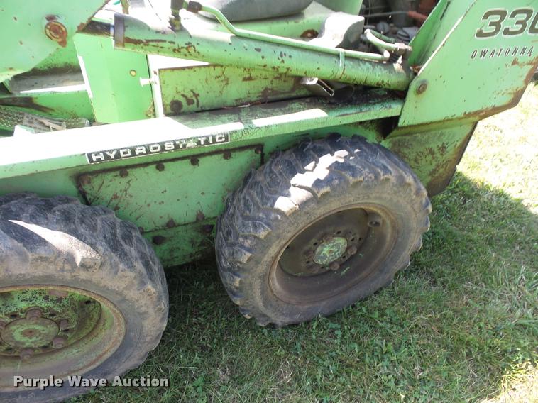 image for item BG9707 Mustang 330 skid steer