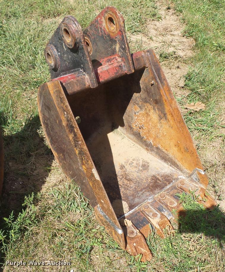 image for item BG9709 Compact excavator bucket