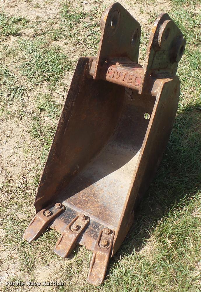 image for item BG9711 Compact excavator bucket