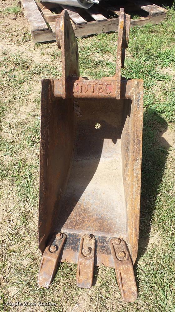 image for item BG9711 Compact excavator bucket
