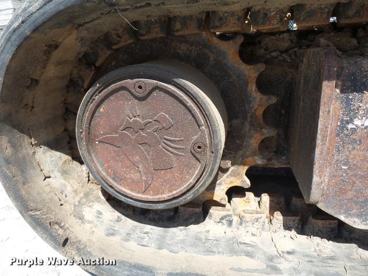 image for item BG9727 2003 Bobcat 331 compact excavator