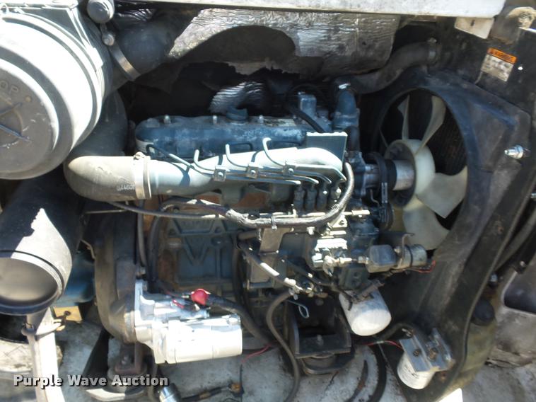 image for item BG9727 2003 Bobcat 331 compact excavator