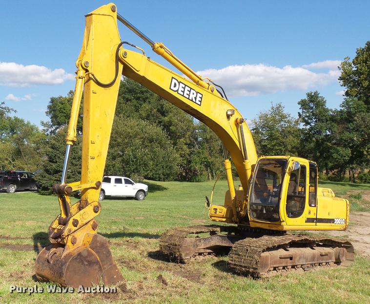image for item BK9596 1999 John Deere 200LC excavator