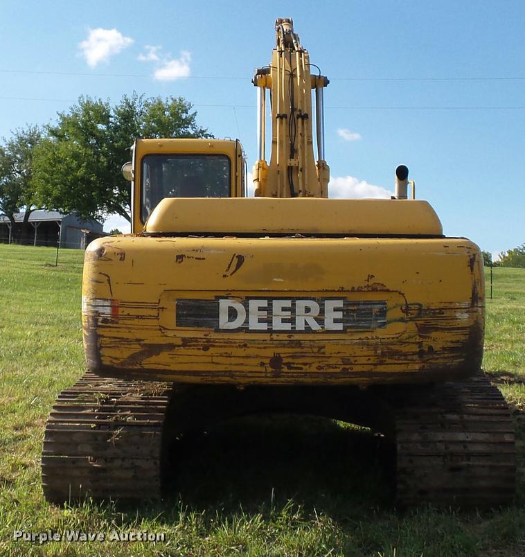 image for item BK9596 1999 John Deere 200LC excavator