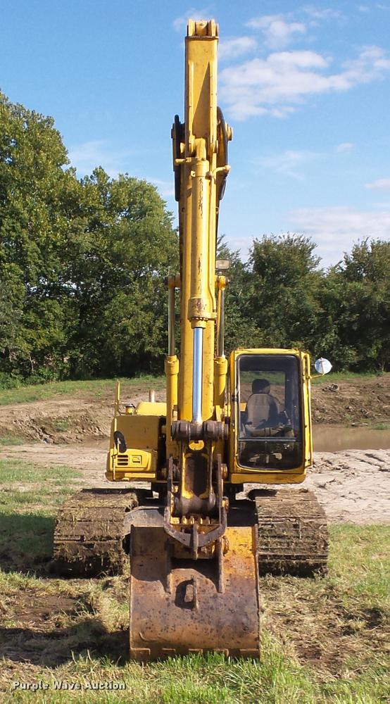 image for item BK9596 1999 John Deere 200LC excavator