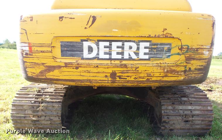 image for item BK9596 1999 John Deere 200LC excavator