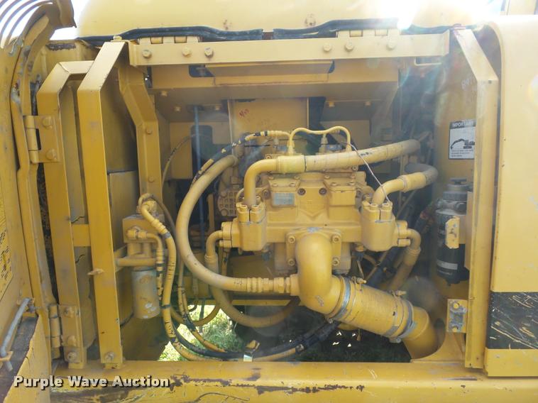 image for item BK9596 1999 John Deere 200LC excavator