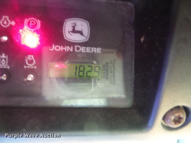 image for item BK9624 1999 John Deere 240 skid steer