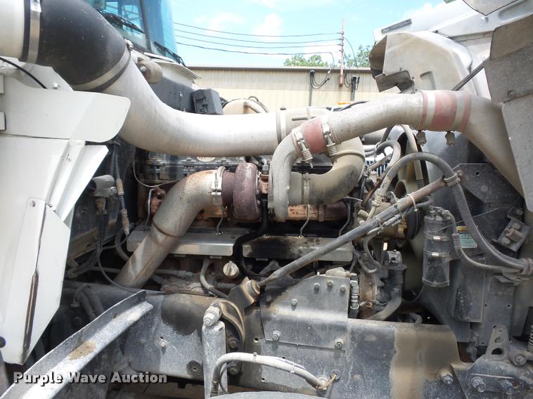 image for item BS9626 2003 Mack RD688S dump truck