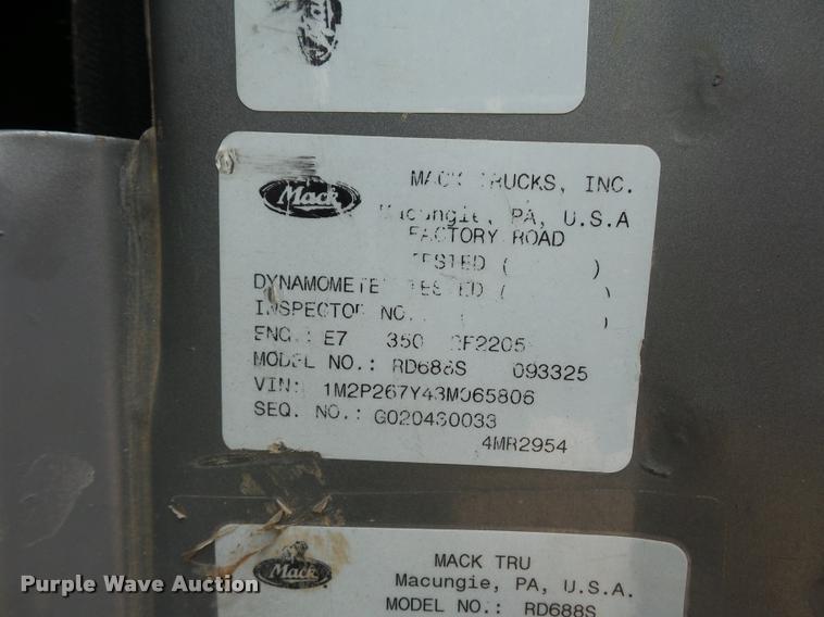 image for item BS9626 2003 Mack RD688S dump truck