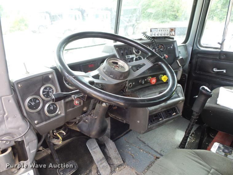 image for item BS9626 2003 Mack RD688S dump truck