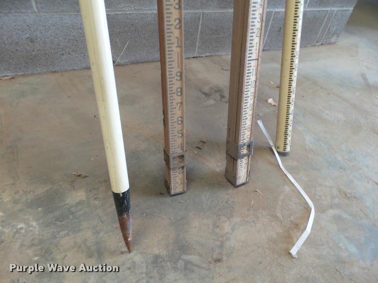 image for item BV9028 Surveying sticks