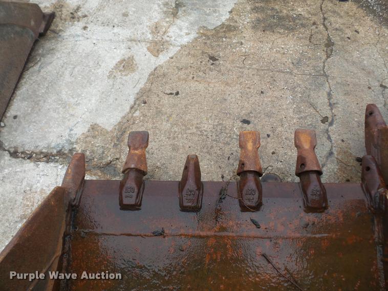 image for item BV9764 36"W backhoe bucket