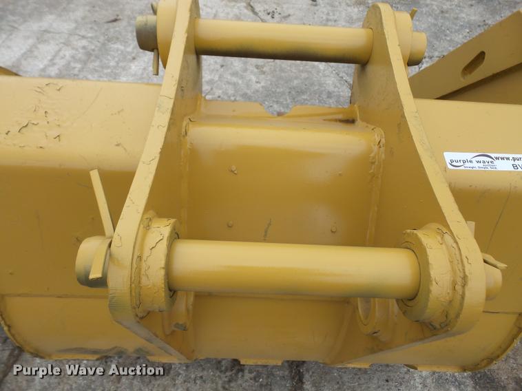 image for item BV9770 30"W backhoe bucket