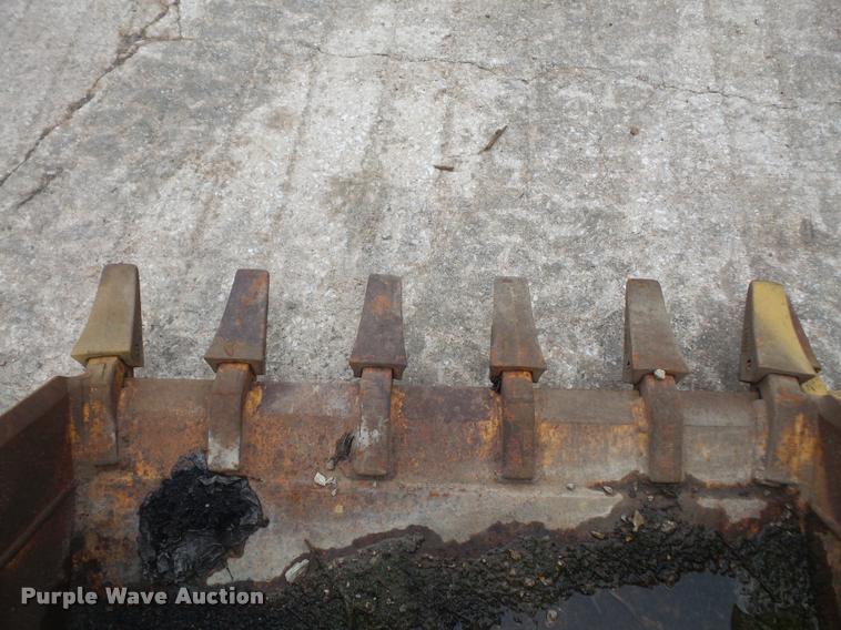 image for item BV9771 36"W backhoe bucket