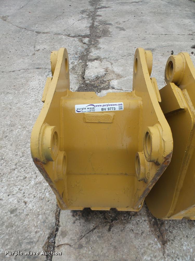 image for item BV9773 16"W backhoe bucket