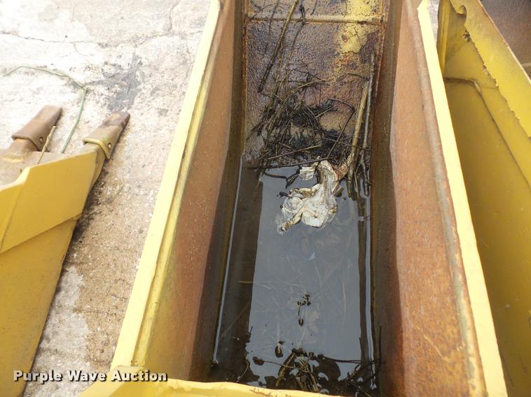 image for item BV9775 12"W backhoe bucket