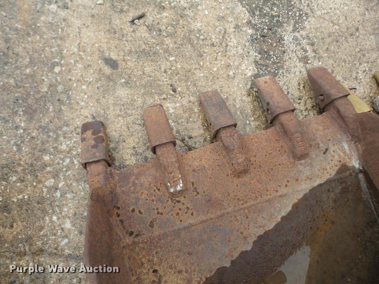 image for item BV9778 24"W backhoe bucket