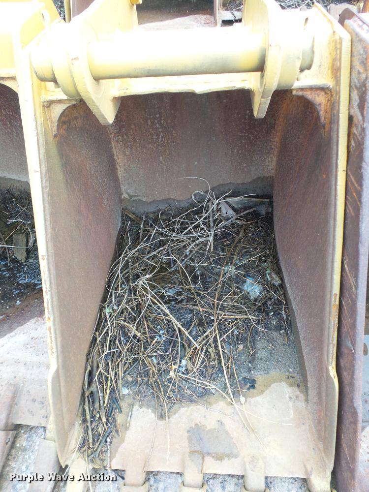 image for item BV9779 24"W backhoe bucket