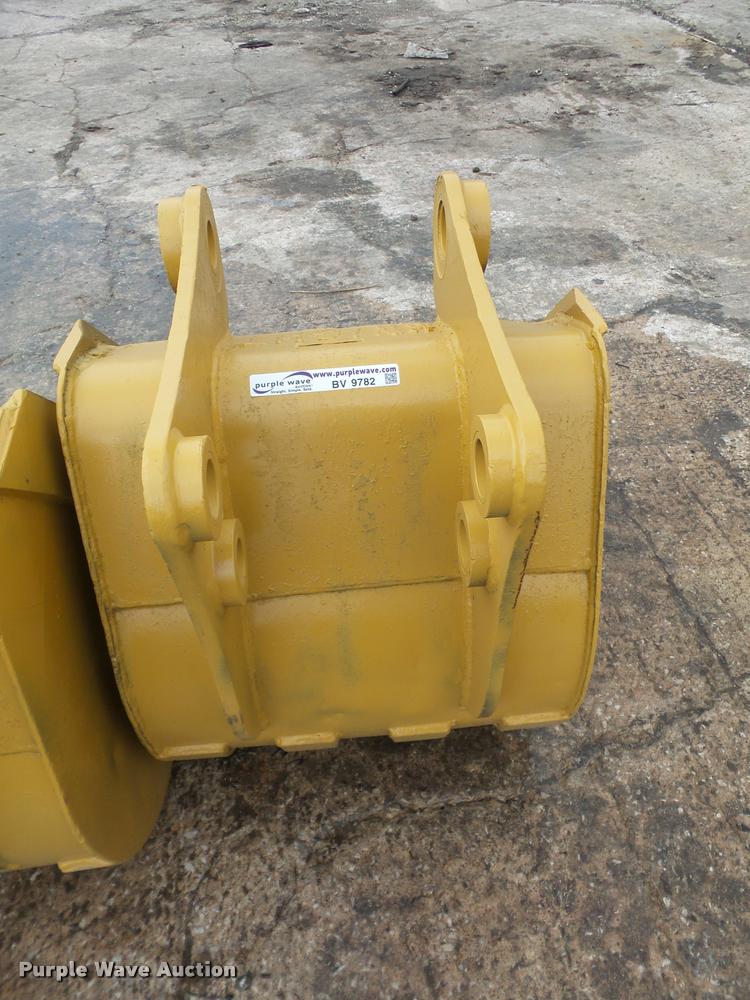 image for item BV9782 24"W backhoe bucket