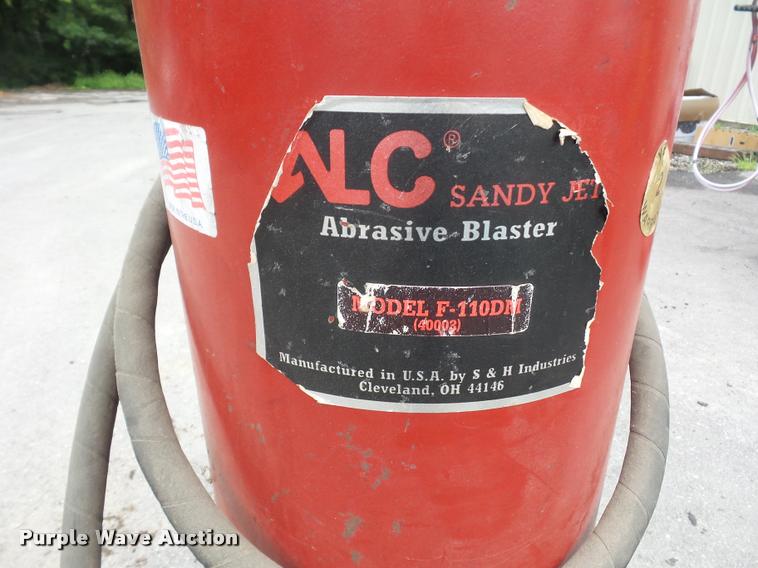 image for item BX9273 ALC F110DM Sand Jet sandblaster