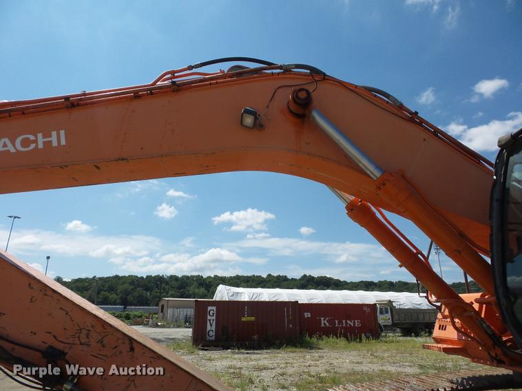 image for item BX9287 Hitachi 330LC excavator