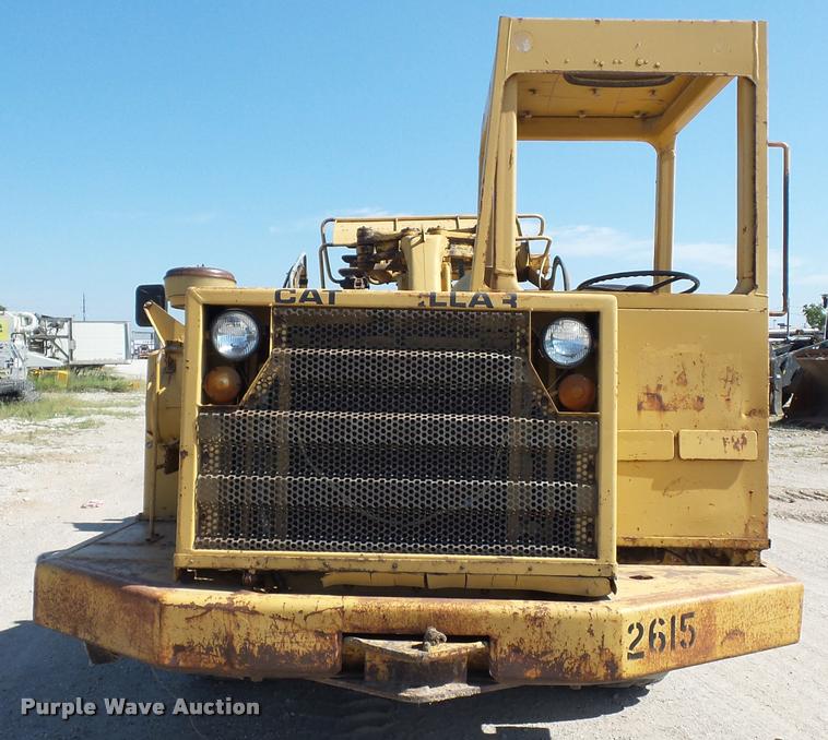image for item BX9288 1983 Caterpillar 613B elevating scraper