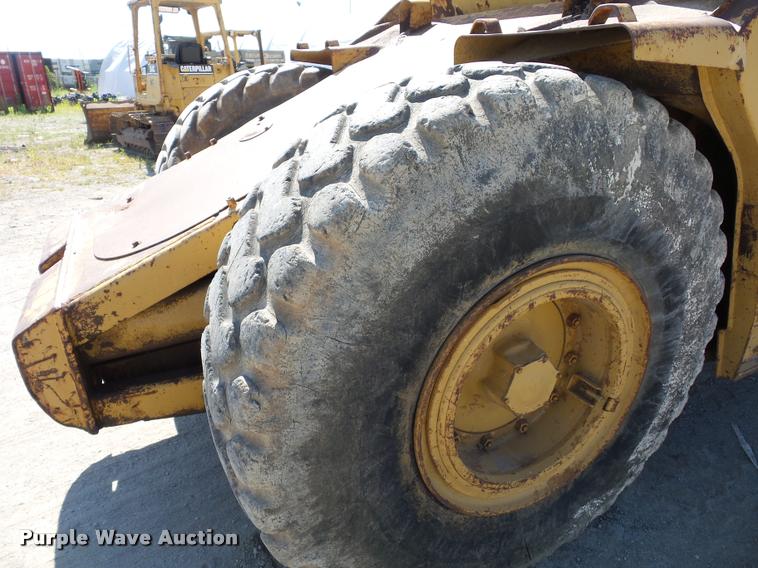 image for item BX9288 1983 Caterpillar 613B elevating scraper