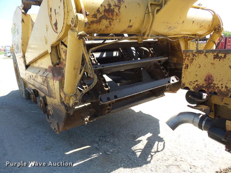 image for item BX9288 1983 Caterpillar 613B elevating scraper