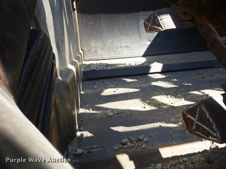 image for item BX9288 1983 Caterpillar 613B elevating scraper