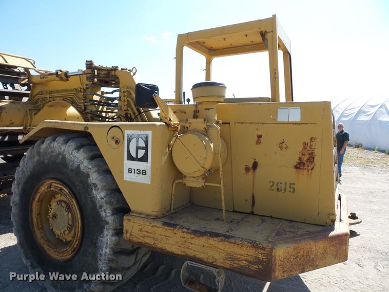 image for item BX9288 1983 Caterpillar 613B elevating scraper