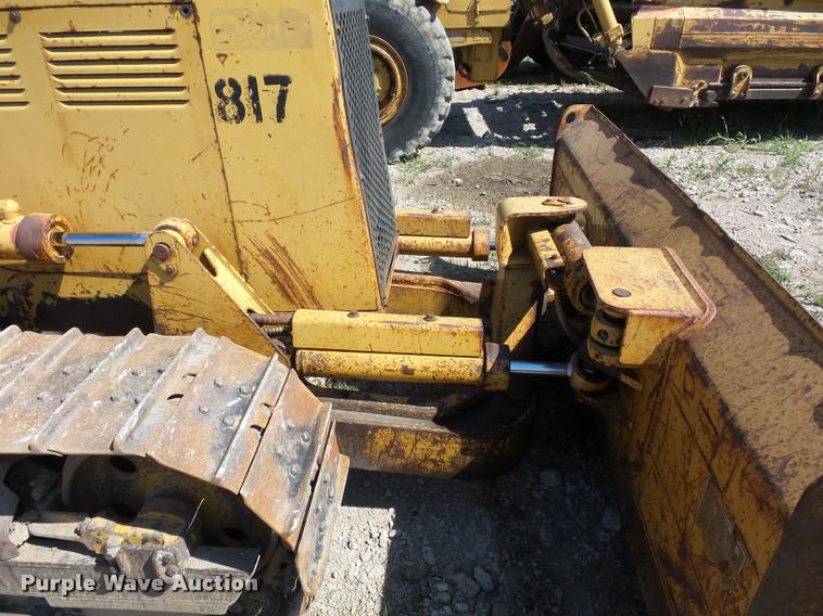 image for item BX9289 1994 Caterpillar D4C dozer