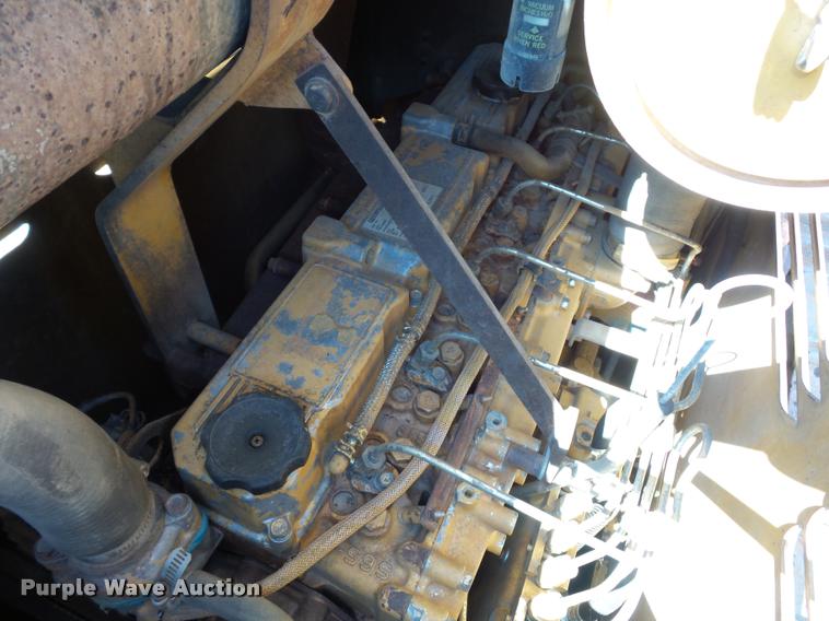 image for item BX9289 1994 Caterpillar D4C dozer