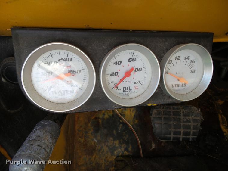 image for item BZ9833 1979 GMC 6000 dump truck