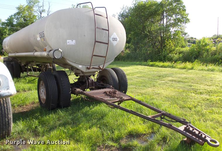 image for item DA2782 1958 Freuhauf CAUF-5-901 tank trailer