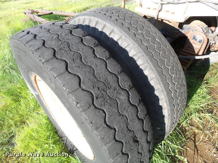 image for item DA2782 1958 Freuhauf CAUF-5-901 tank trailer