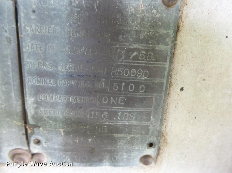 image for item DA2782 1958 Freuhauf CAUF-5-901 tank trailer