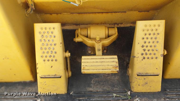 image for item DA8789 1986 Caterpillar 943 track loader